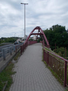 Geh- und Radwegbrücke Salgótarján