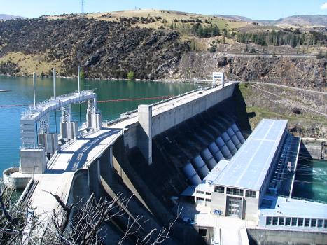 Roxburgh Dam in New Zealand