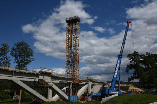 Lahnbachbrücke S7