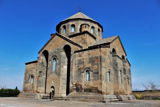 Saint Hripsime Church, Echmiadzin