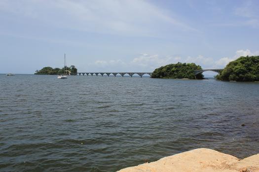 Cayo Samana Bridge