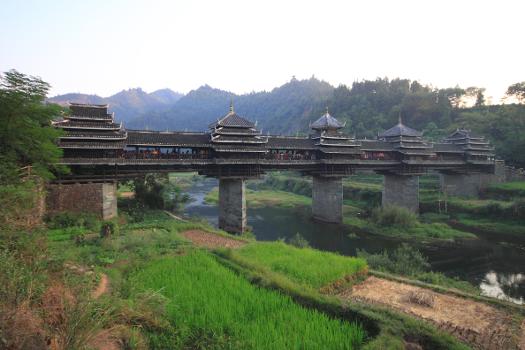 Yongji-Brücke Chengyang