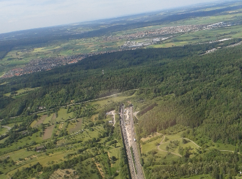 Schönbuchtunnel : Deutsch&#58; (bei Herrenberg im Landkreis Böblingen aus Singend kommend in Richtung Stuttgart fotografiert)
