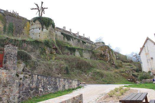 Stadtmauern von Semur-en-Auxois