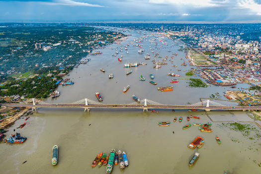 Shah Amanat Bridge