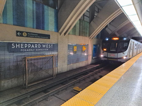 Station de métro Sheppard West