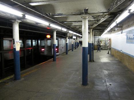 Spring Street Subway Station (Lexington Avenue Line)
