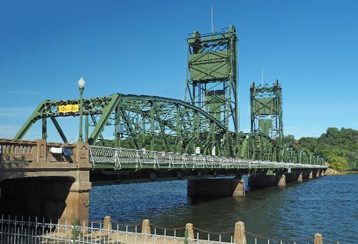 Stillwater Bridge, Stillwater, Minnesota, USA : Viewed from the west-southwest
