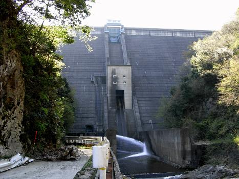 Sugasawa Dam (Ingagawa river/Tottori Pref./Japan)
