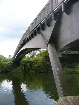 Summerleaze Footbridge