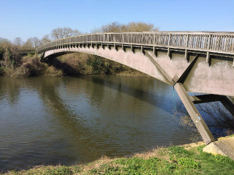 Summerleaze Footbridge