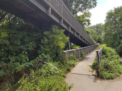 Summerleaze Footbridge