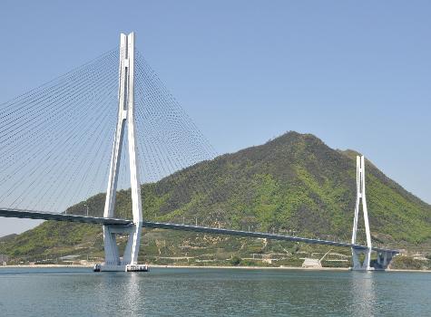 Tatara-Brücke