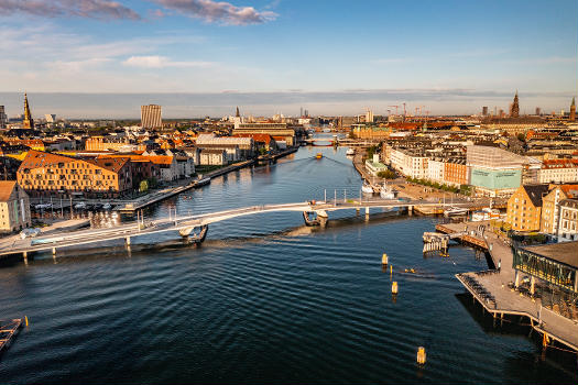 The Inderhavnsbroen (The Inner Harbour Bridge)