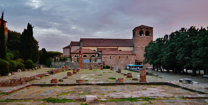 Forum romanum & Kathedrale San Giusto, Trieste/Triest, Friaul-Julisch Venetien, Italien