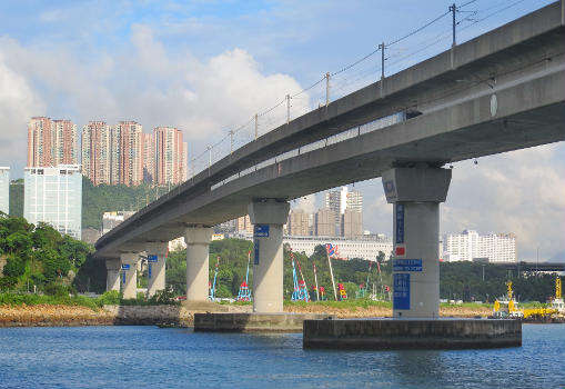 Tsing Lai Bridge