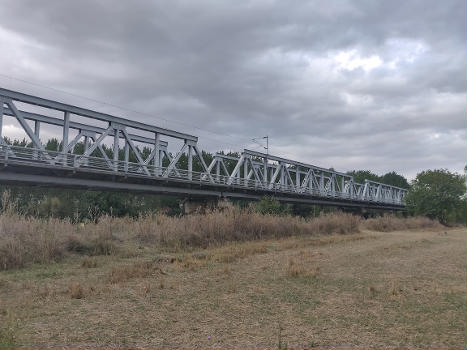 The Tunca railway bridge, carrying the Pehlivanköy-Svilengrad railway over the Tundzha river, in Edirne.