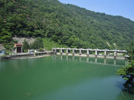 Utsubo Dam