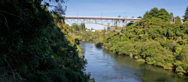 Victoria Bridge