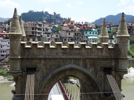 Victoria Bridge ,Mandi ,Himachal Pardesh.The Bridge is built by erstwhile Raja of Mandi state in 1877 over River Beas. Presently this bridge is open only for light vehicles.