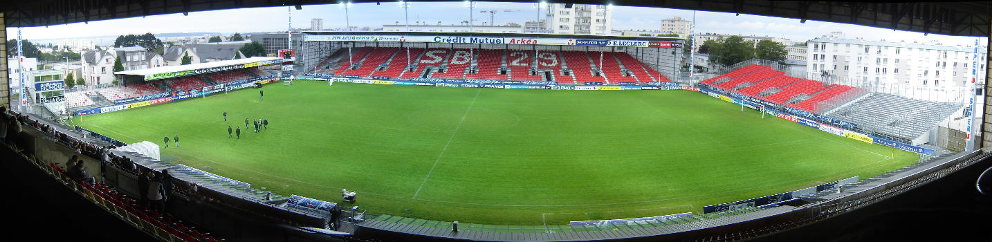 Stade Francis-Le Blé