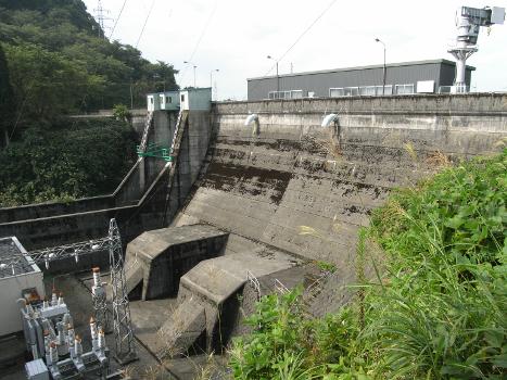 Wadagawa Dam (Wadagawa river/Toyama Pref./Japan)