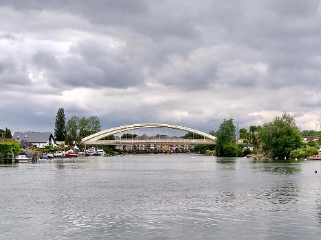 Walton Bridge, River Thames, Surrey in June 2024