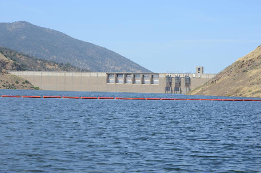 Pine Flat Dam