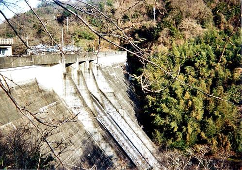 Yamada Dam (Wakayama)
