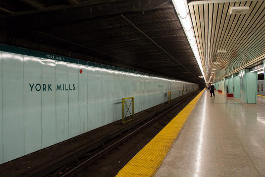 York Mills Station Platform