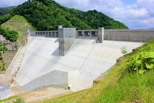Yubarisyuparo Dam