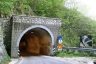 Tunnel du premier virage en lacet de la Strada dei Cento Giorni