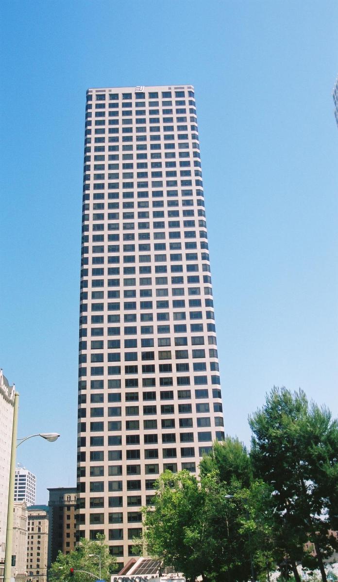 Ernst & Young Plaza (Los Angeles, 1985) 