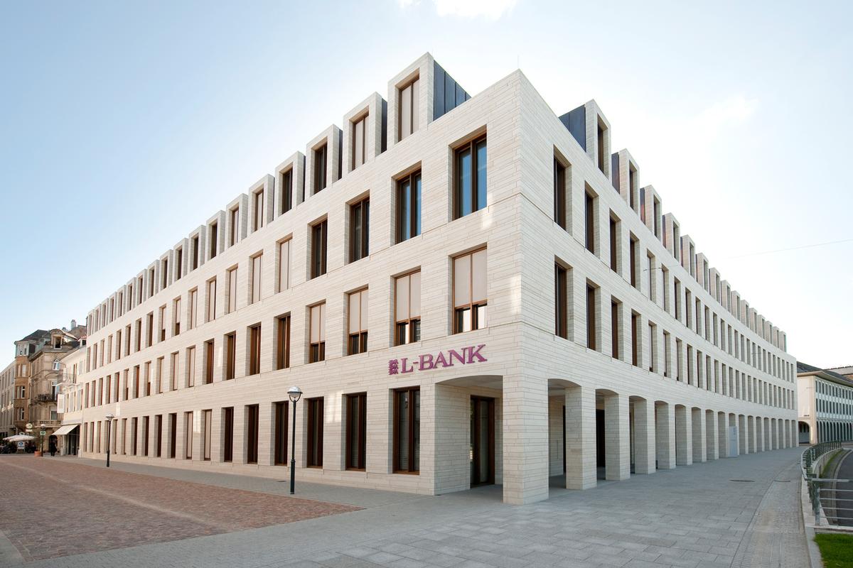 Immeuble de la L-Bank à Karlsruhe en Allemagne 