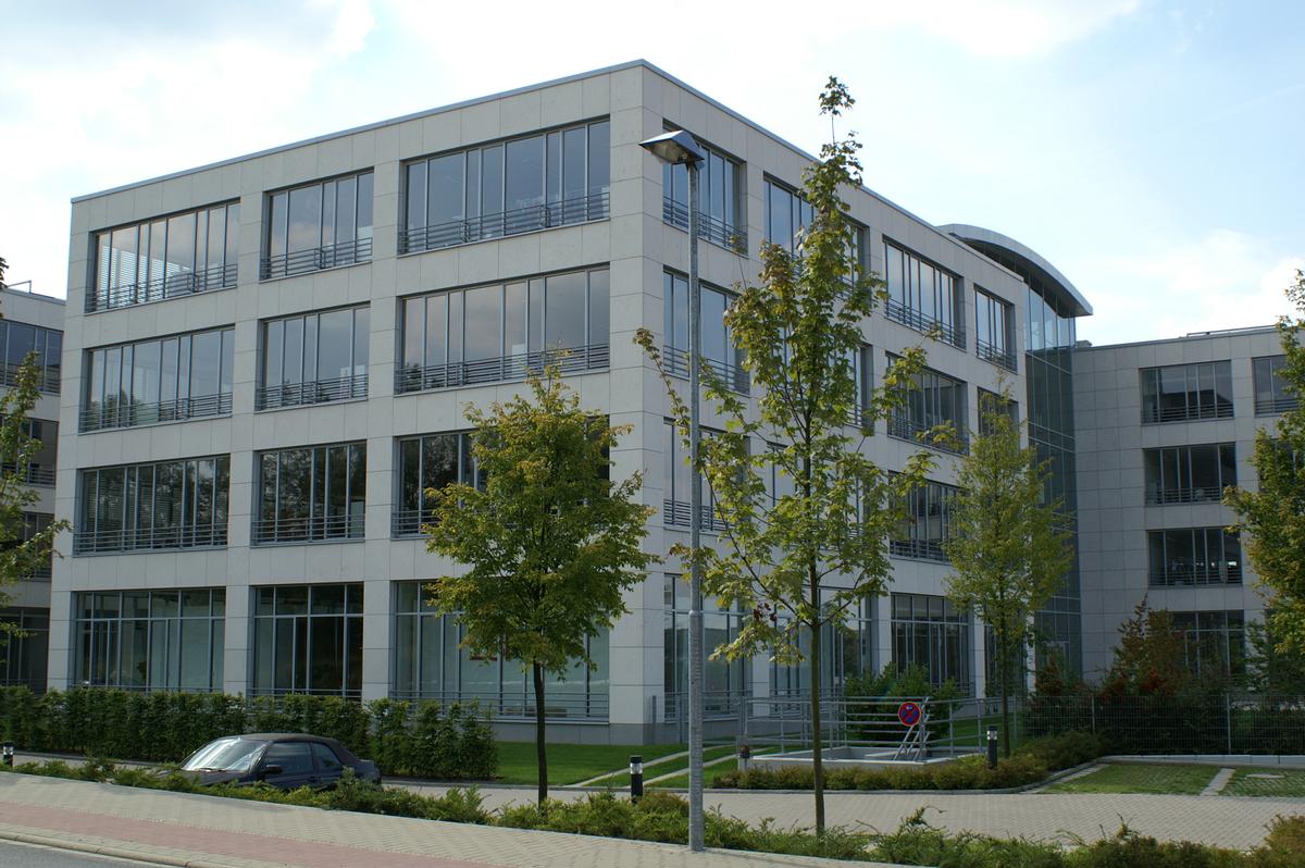 ESPRIT Europe Headquarters (Ratingen, 2003) 