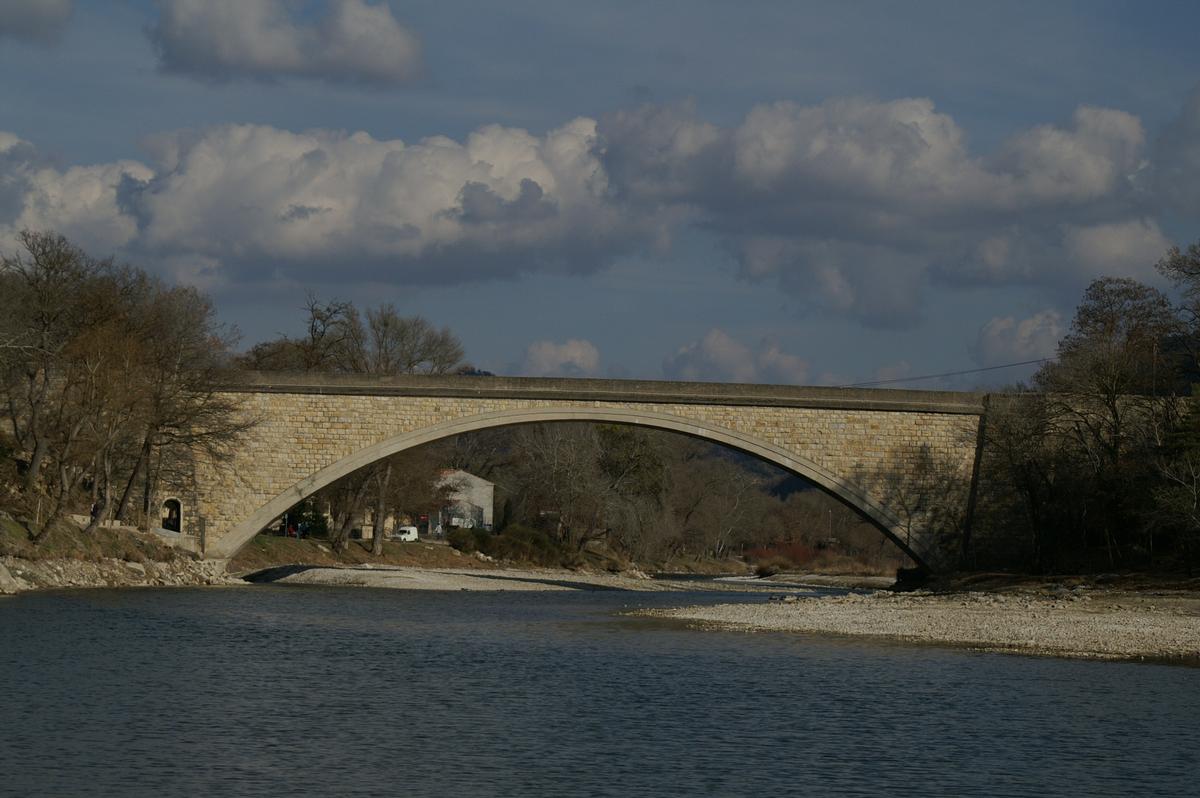 Pont du Verdon à Gréoux-les-Bains 
