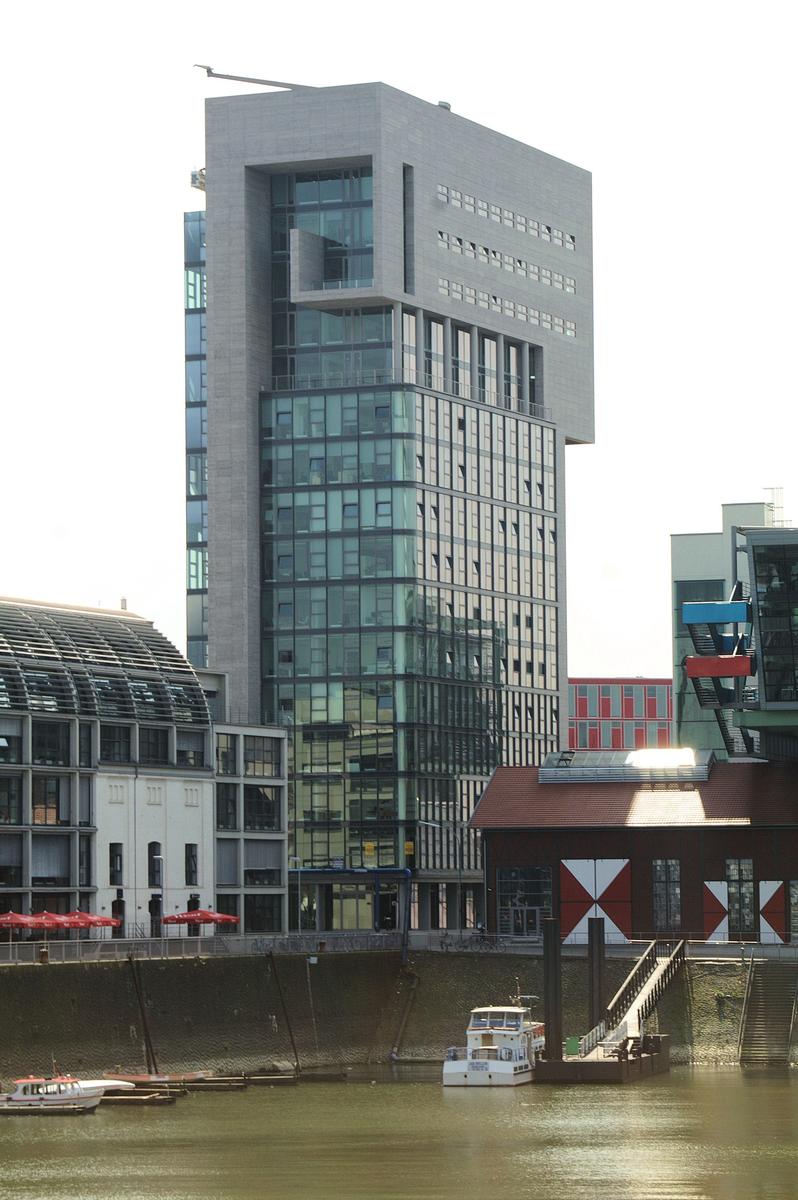 DOCK, Medienhafen, Düsseldorf 
