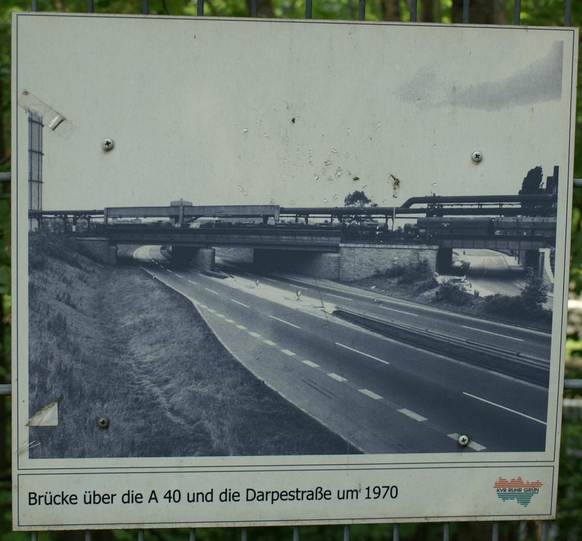 Brücke über die Darpestrasse und die A40, Bochum-Hamme 