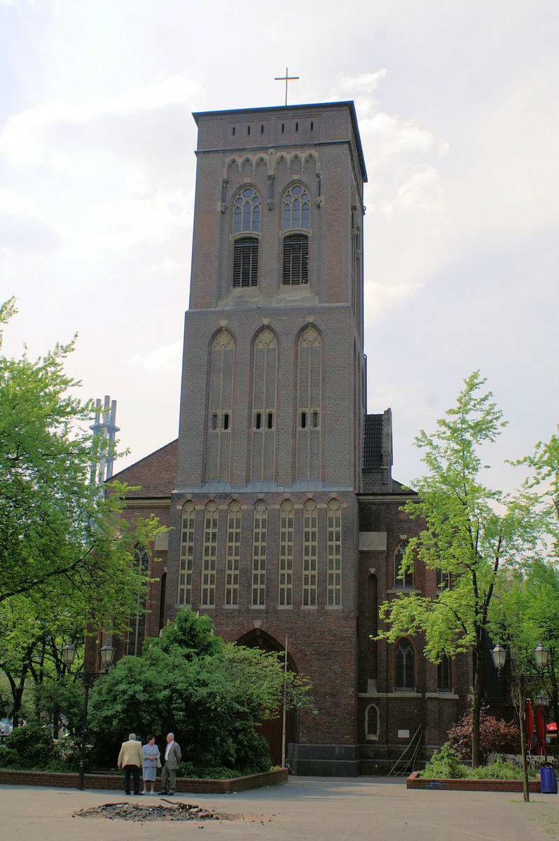 Pfarrkirche Sankt Joseph, Duisburg 