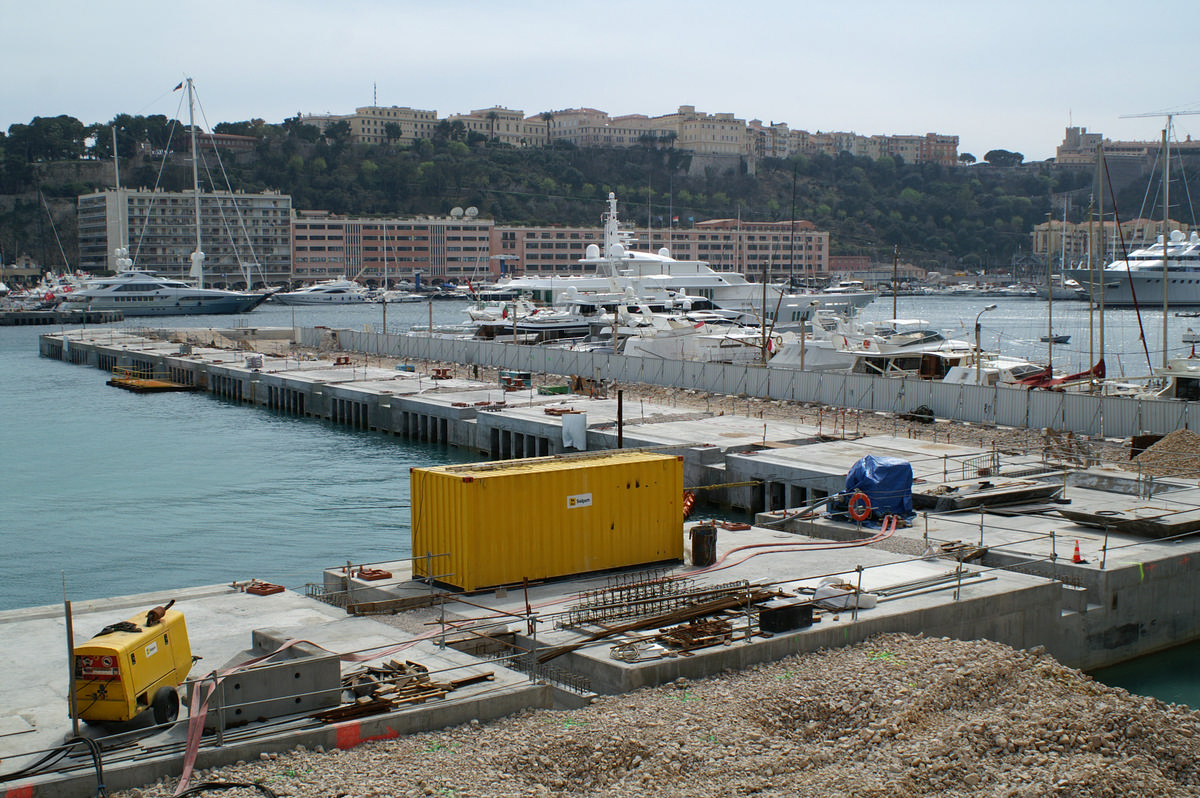 Counter-jetty of the La Condamine port extension at Monaco 