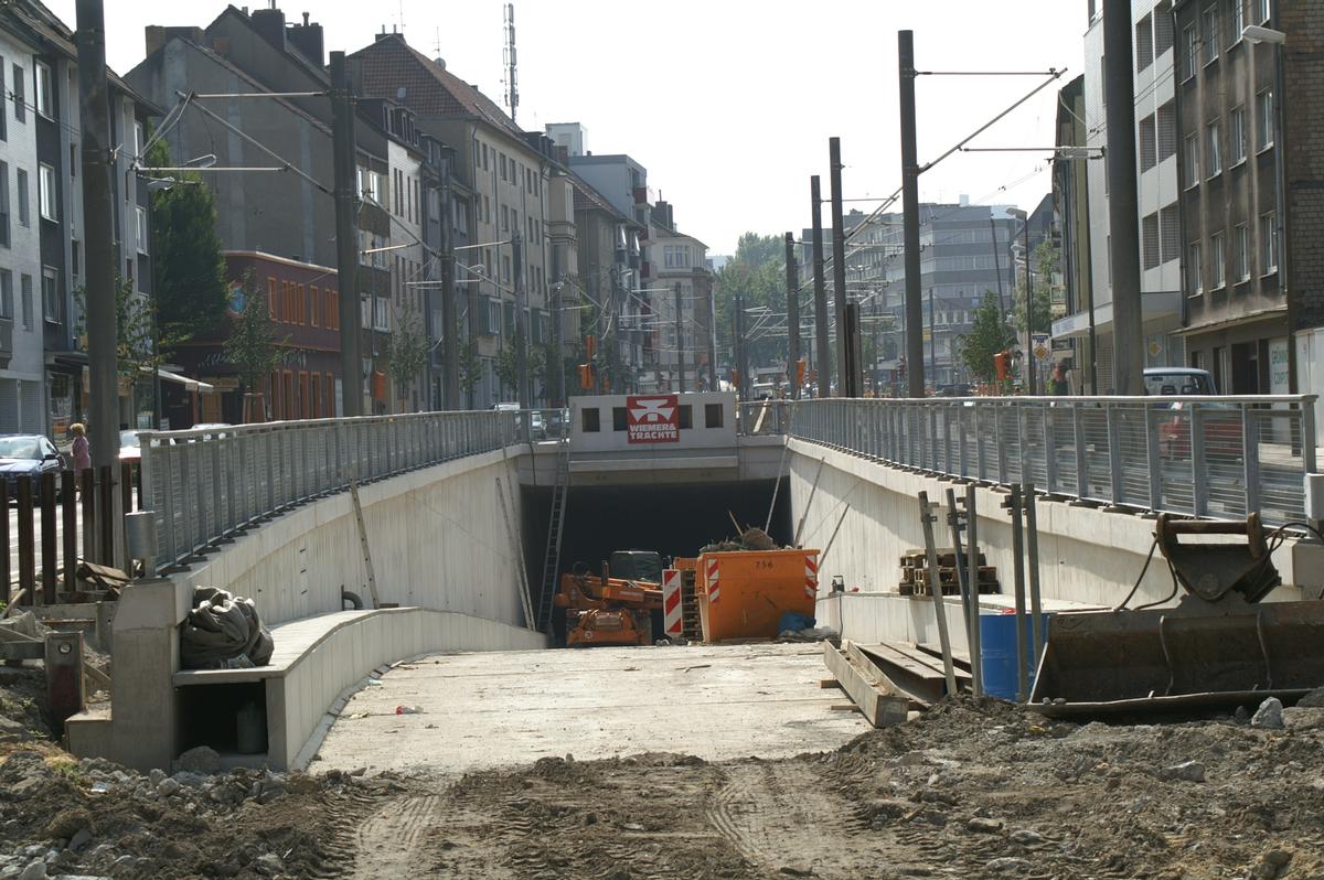 Stadtbahnlinie III in Dortmund – Los S 10.2 - Tunnelstrecke und Rampenbauwerk für den Abzweig Borsigplatz 