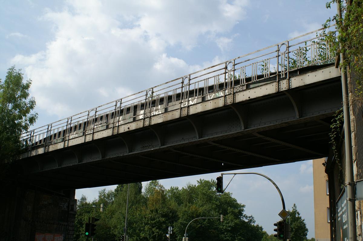 Eisenbahnüberführung über die Unionsstrasse in Dortmund 