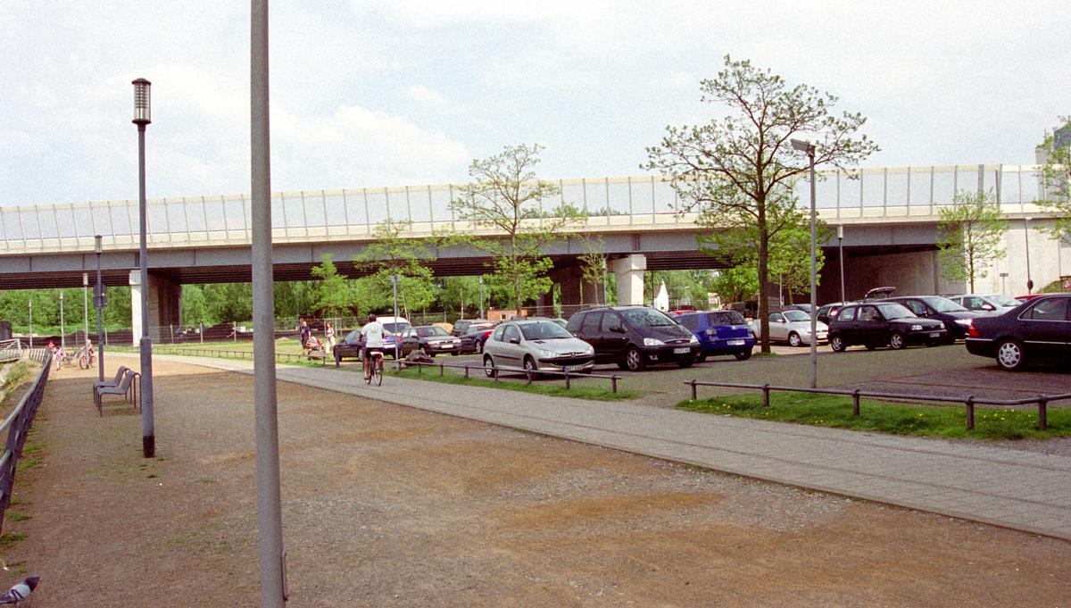 Pont autoroutier sur la Hafenbahn, Duisburg 