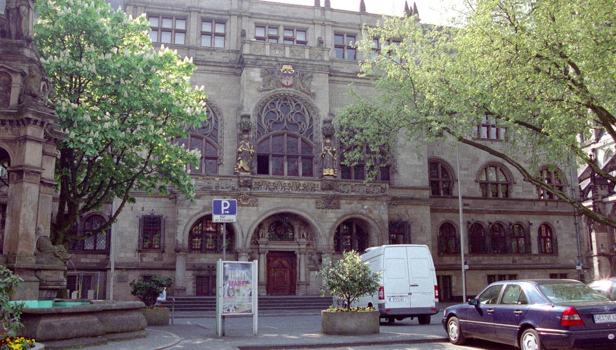 Duisburger Rathaus 