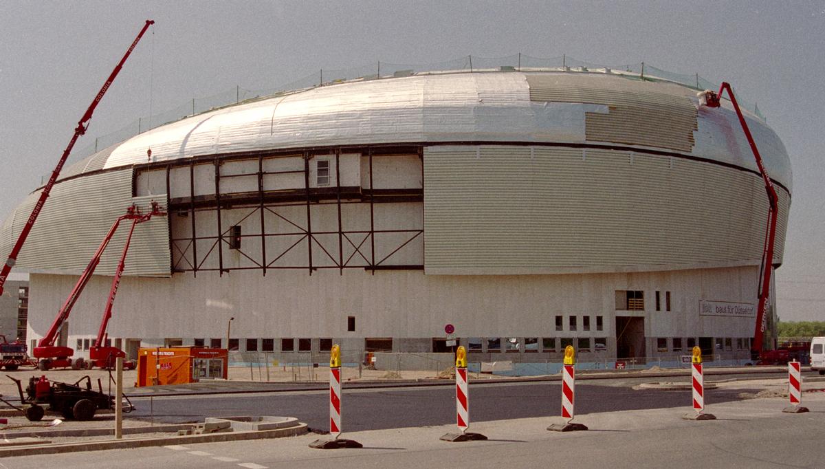 ISS-Dome, Düsseldorf 