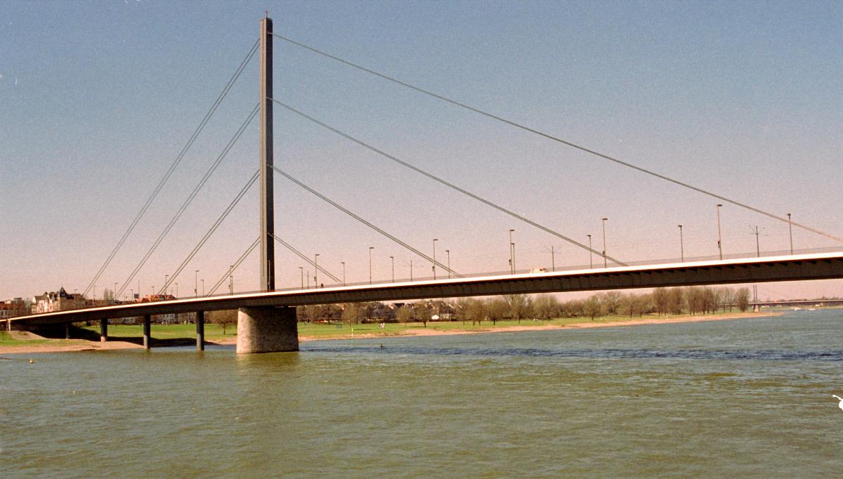 Oberkasseler Brücke 