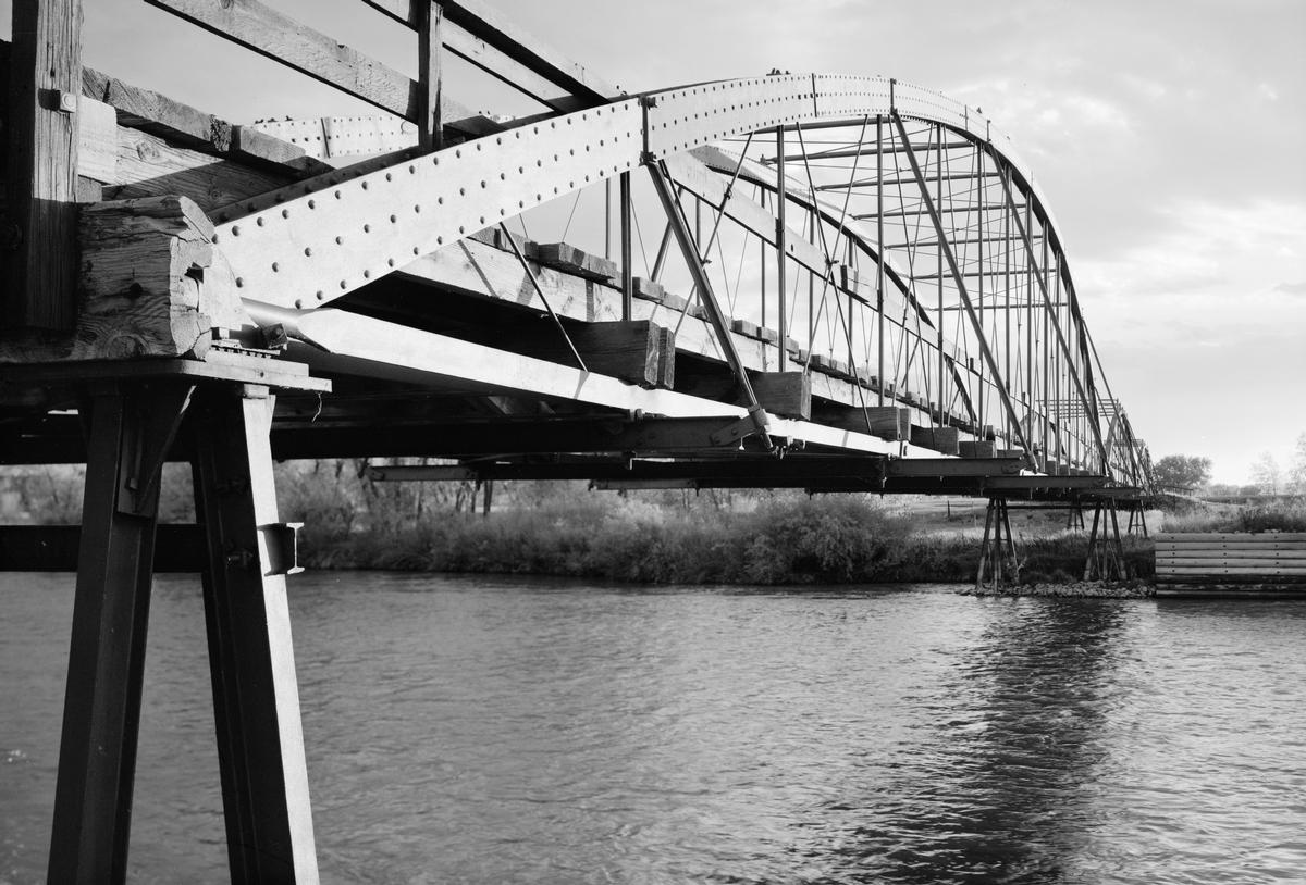 Fort Laramie Bowstring Arch Truss Bridge 
