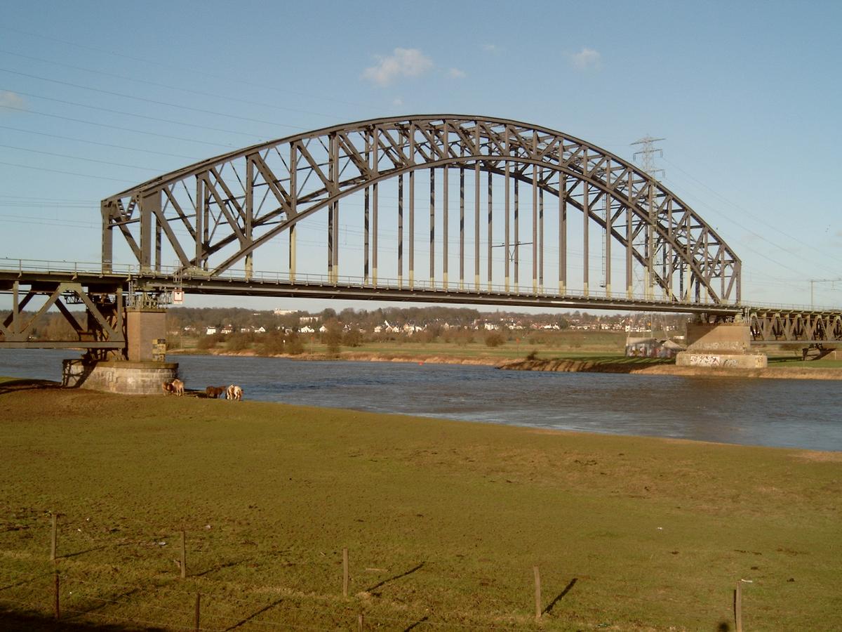 Eisenbahnbrücke Oosterbeek 