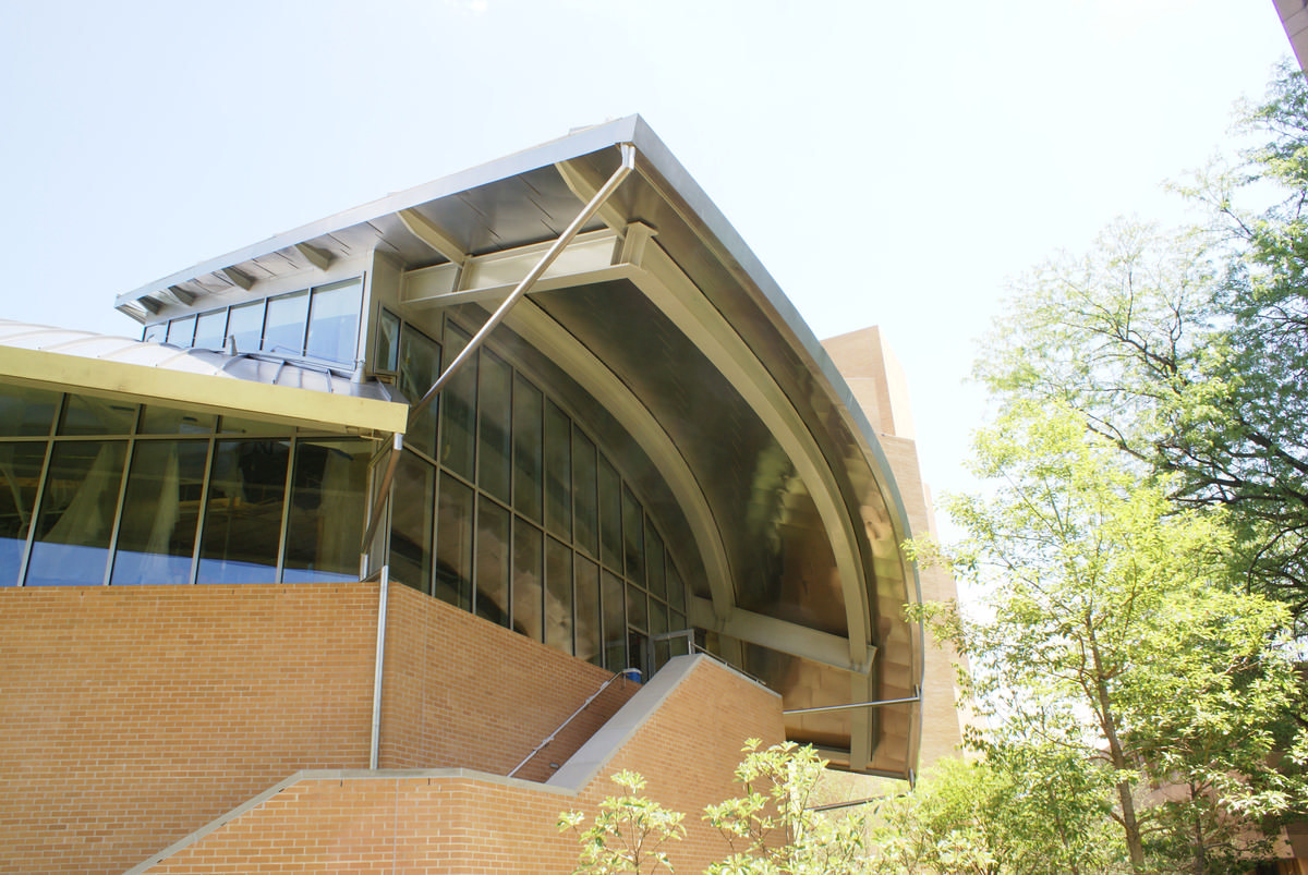 Princeton University – Peter B. Lewis Library 