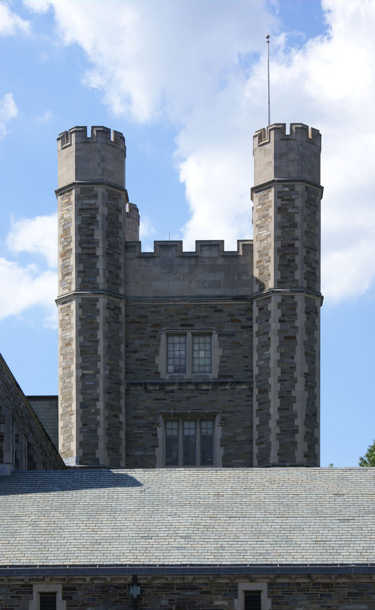 Universität Princeton – Dillon Gymnasium 
